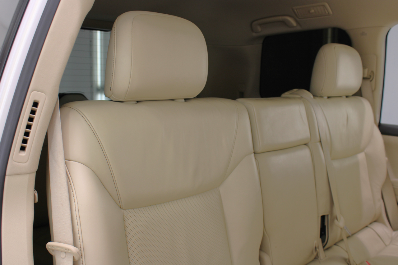 Lexus LX 570 4WD 4dr 2014 Lexus LX 570 4WD 4dr 2014