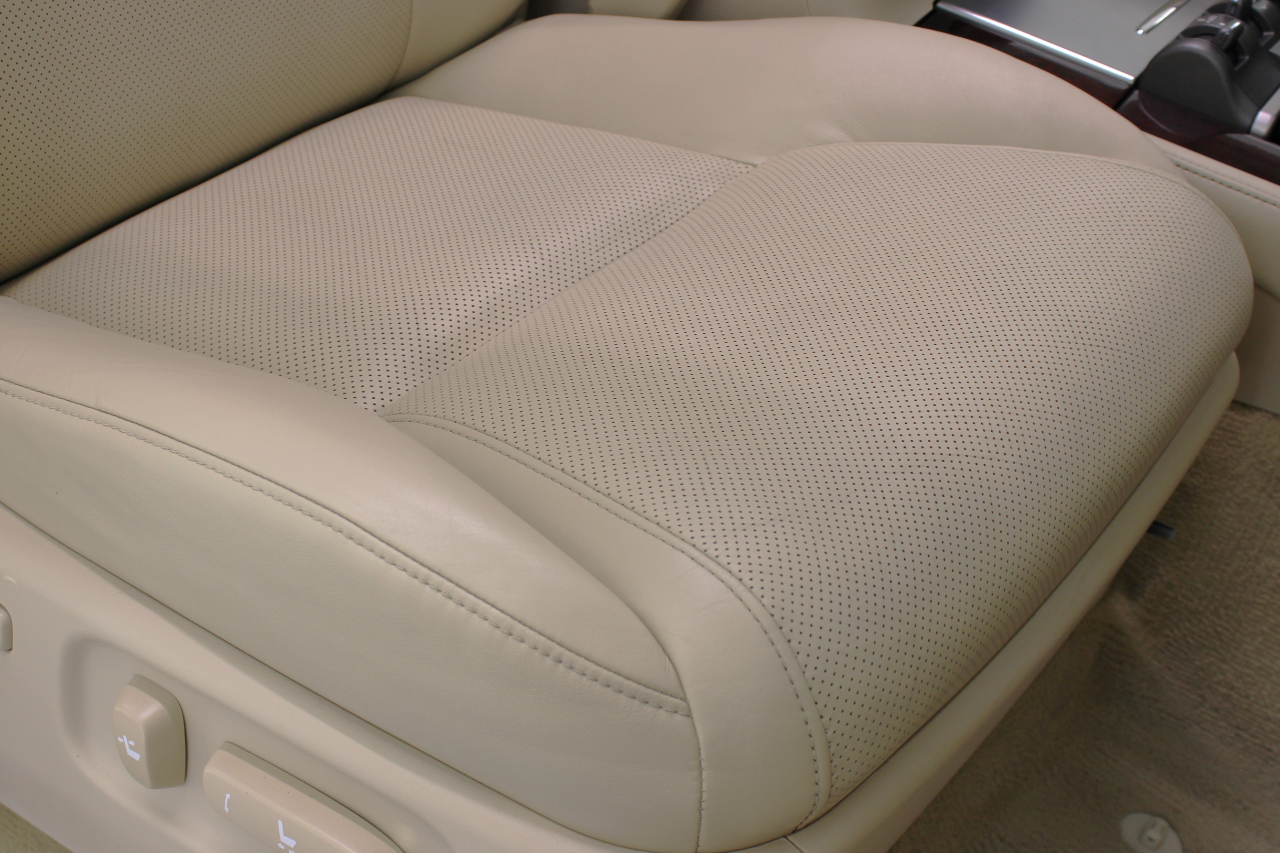 Lexus LX 570 4WD 4dr 2014 Lexus LX 570 4WD 4dr 2014