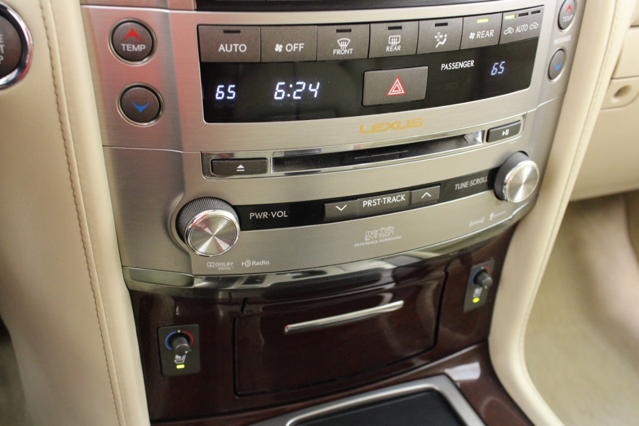 Lexus LX 570 4WD 4dr 2014 Lexus LX 570 4WD 4dr 2014