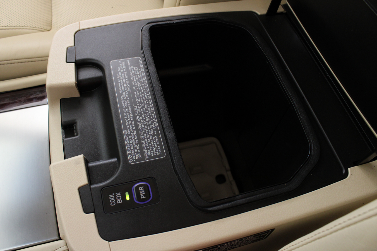 Lexus LX 570 4WD 4dr 2014 Lexus LX 570 4WD 4dr 2014