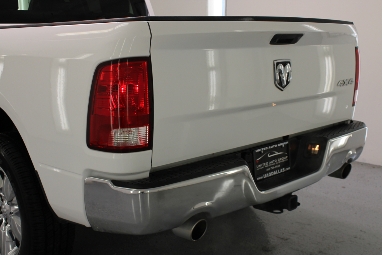 RAM 1500 Classic Tradesman 4x4 Crew Cab 5'7" Box 2019