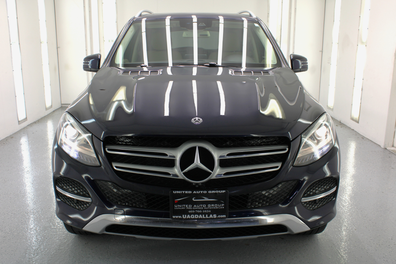 2019 Mercedes Benz GLE 400 4MATIC photo 2