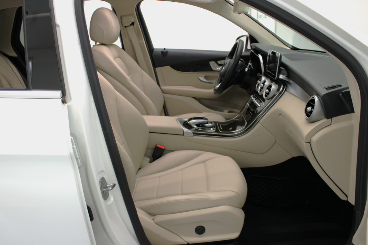 Mercedes-Benz GLC GLC 300 SUV 2017