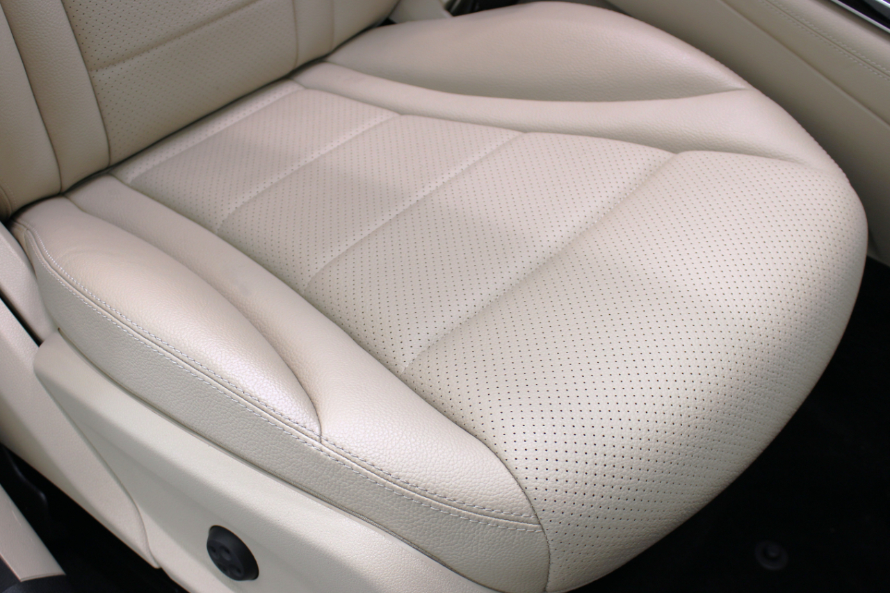 Mercedes-Benz GLC GLC 300 SUV 2017