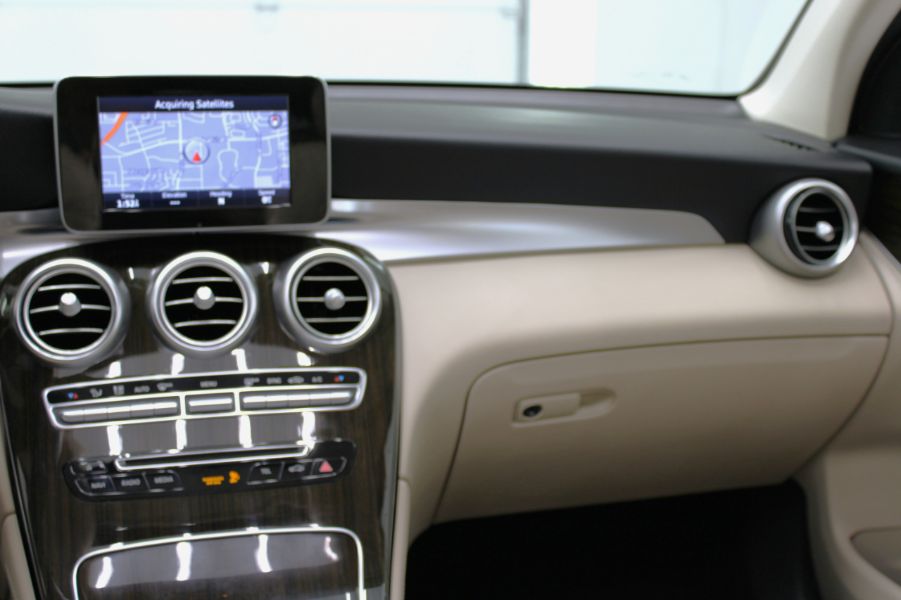 Mercedes-Benz GLC GLC 300 SUV 2017