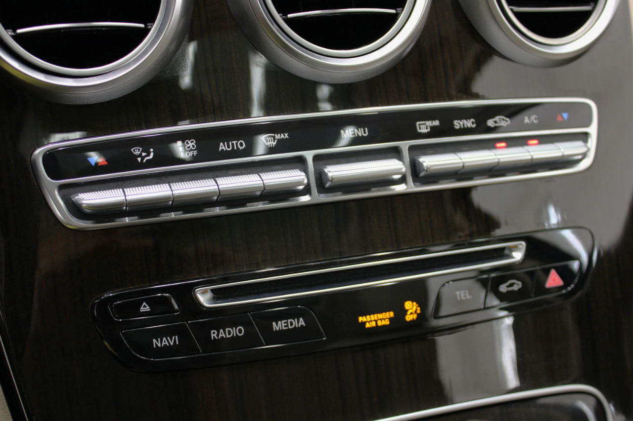 Mercedes-Benz GLC GLC 300 SUV 2017