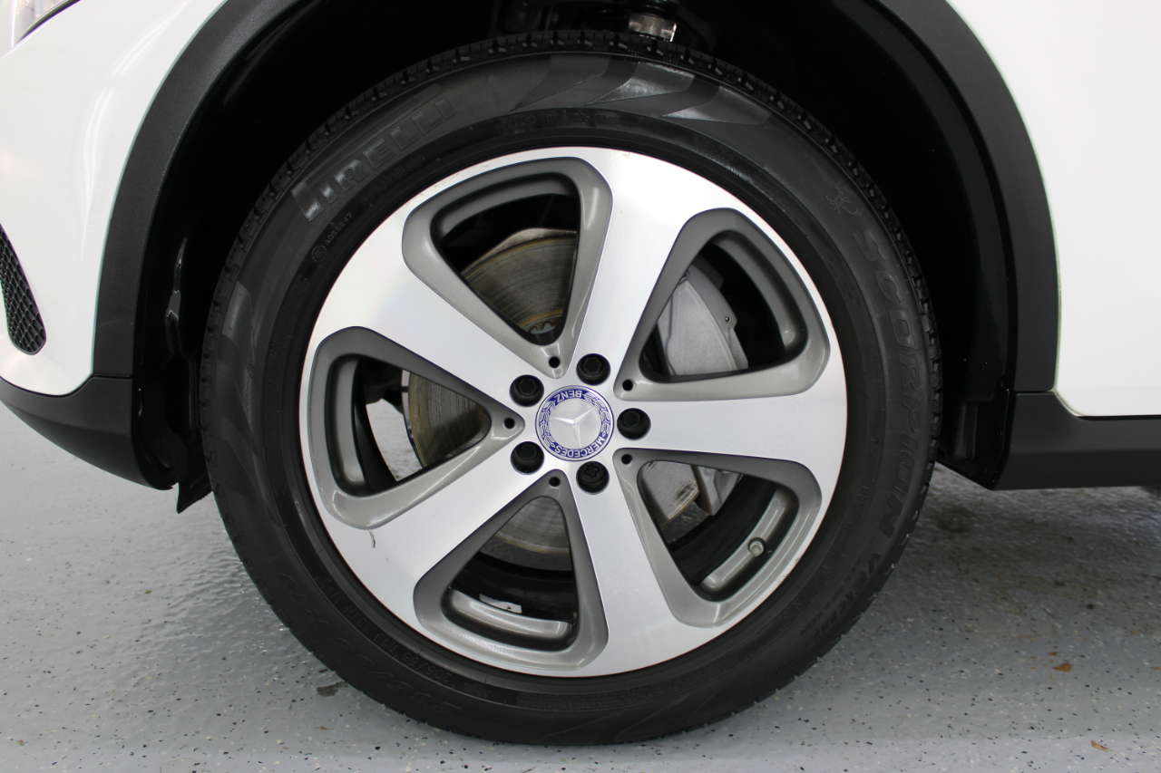 Mercedes-Benz GLC GLC 300 SUV 2017