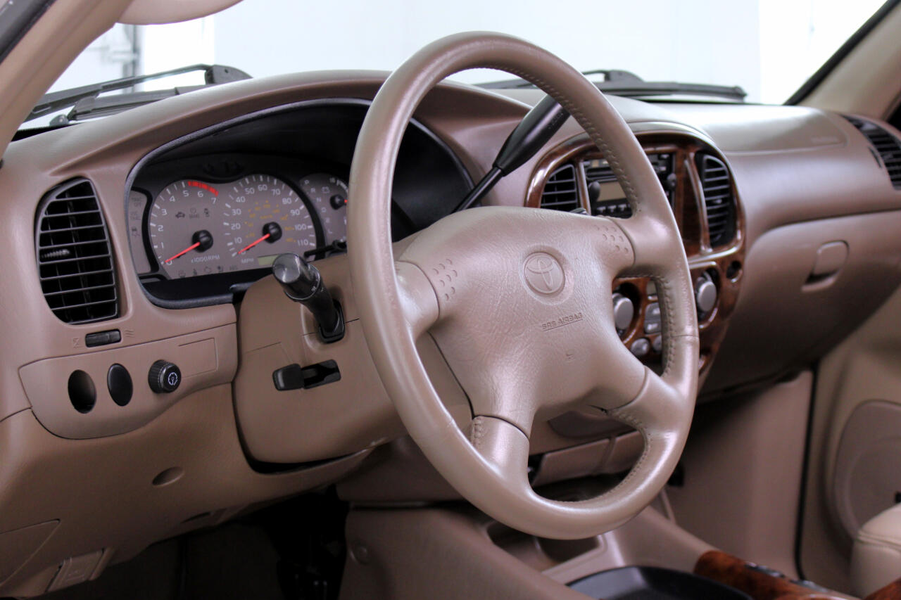 Toyota Sequoia 4dr Limited (Natl) 2002