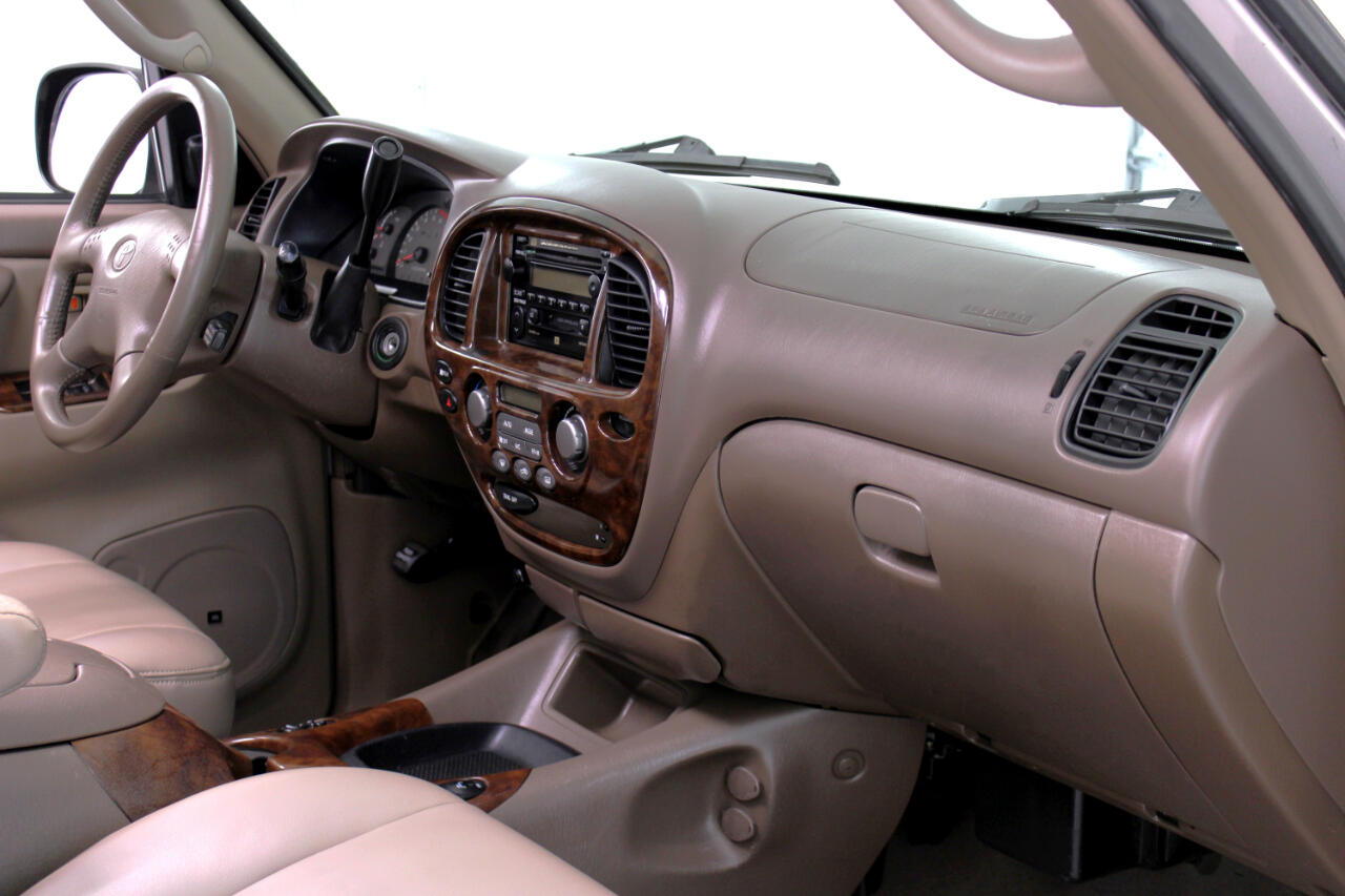 Toyota Sequoia 4dr Limited (Natl) 2002
