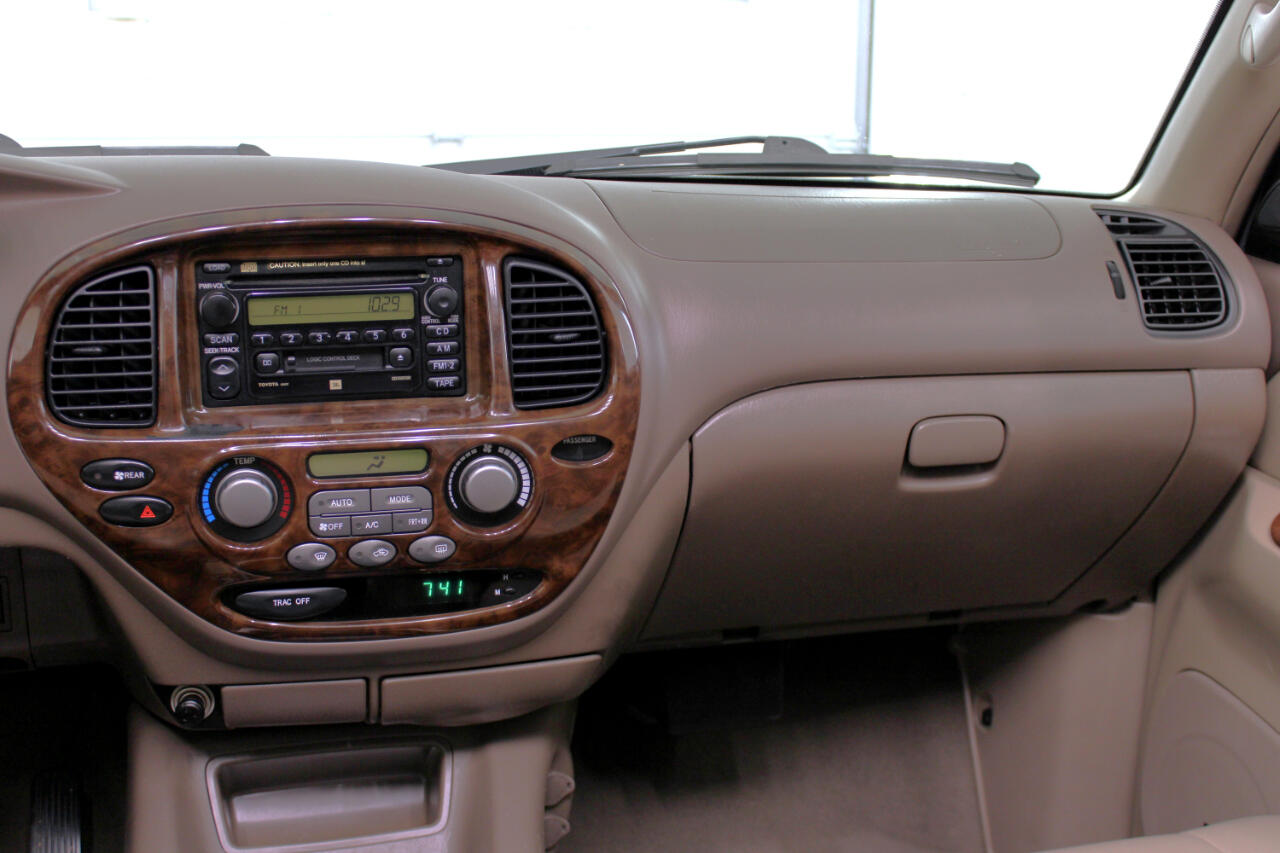 Toyota Sequoia 4dr Limited (Natl) 2002