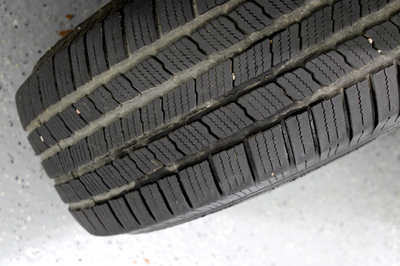 Toyota Sequoia 4dr Limited (Natl) 2002