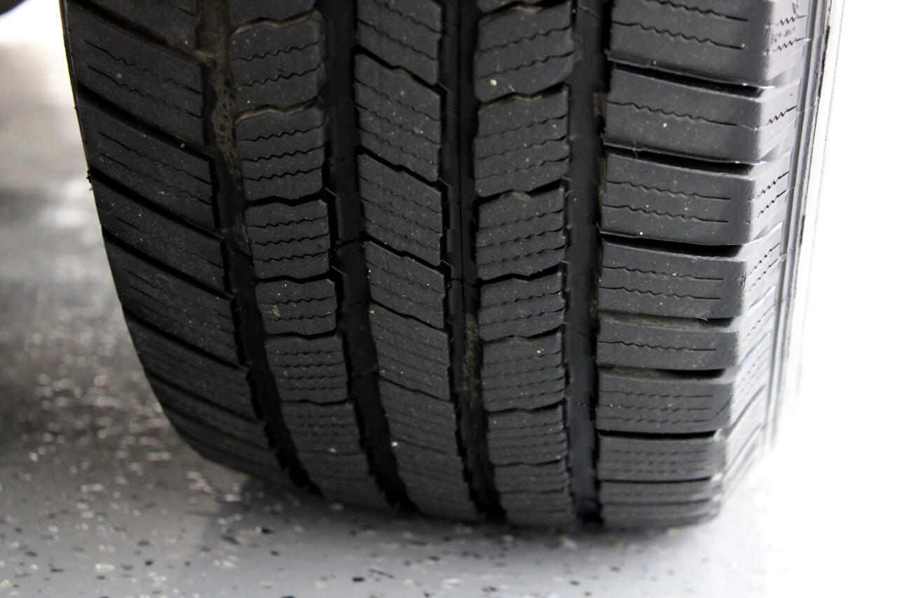 Toyota Sequoia 4dr Limited (Natl) 2002