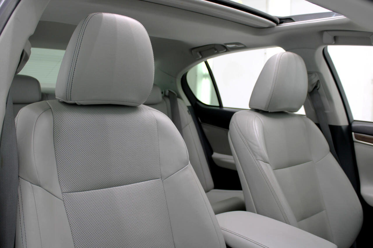 Lexus GS 350 4dr Sdn RWD 2014