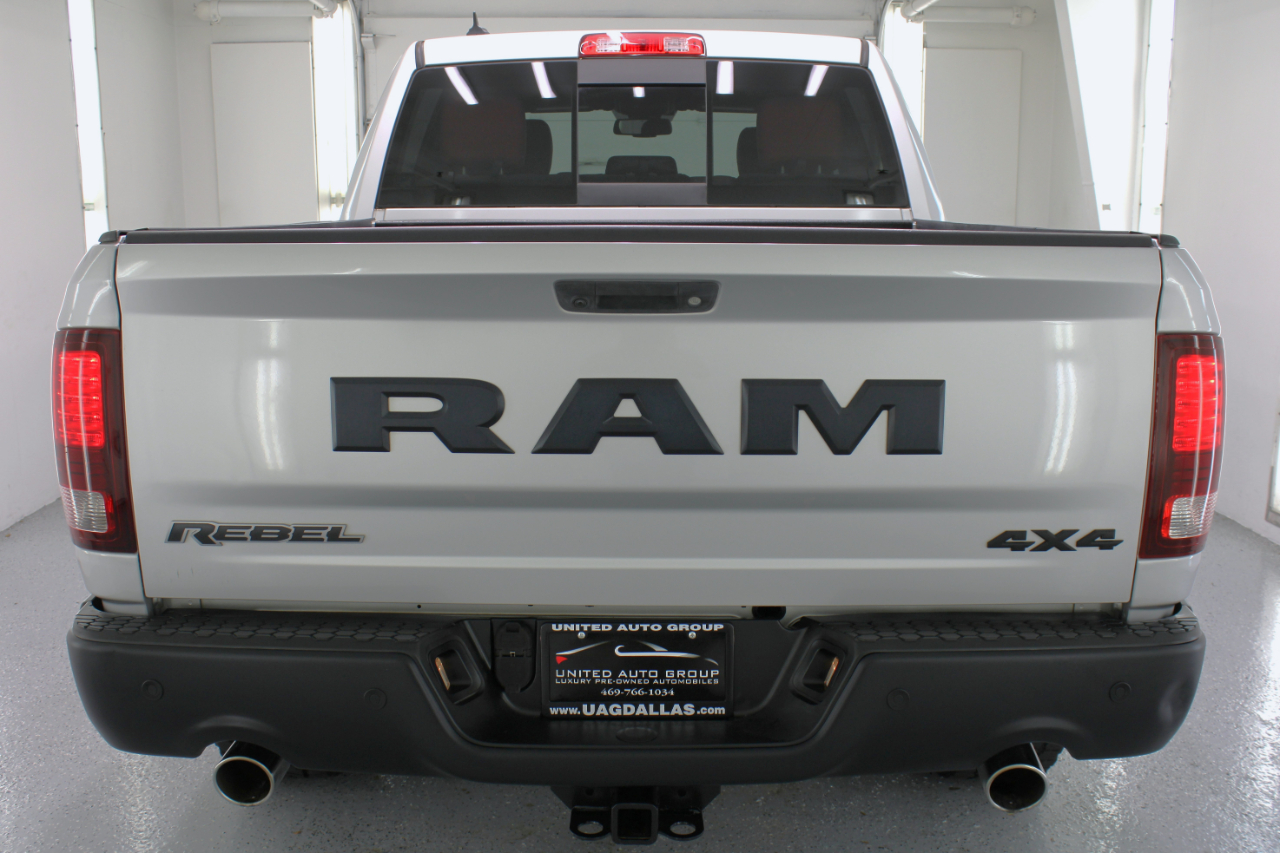 RAM 1500 Rebel 4x4 Crew Cab 5'7" Box 2017