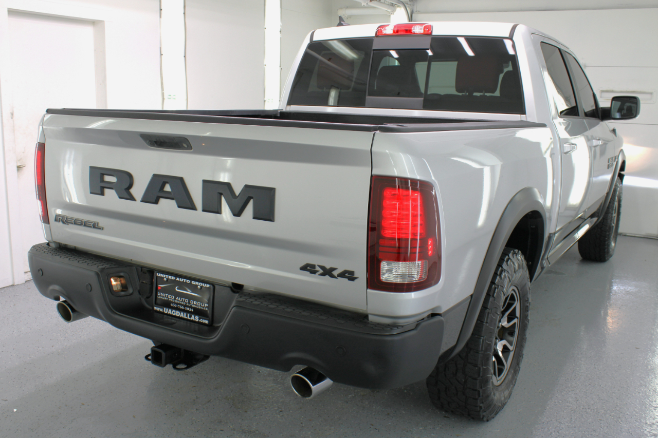 RAM 1500 Rebel 4x4 Crew Cab 5'7" Box 2017