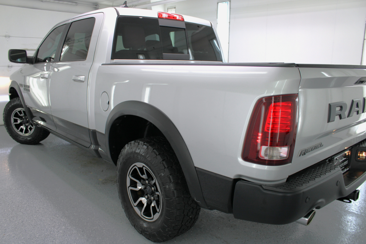 RAM 1500 Rebel 4x4 Crew Cab 5'7" Box 2017