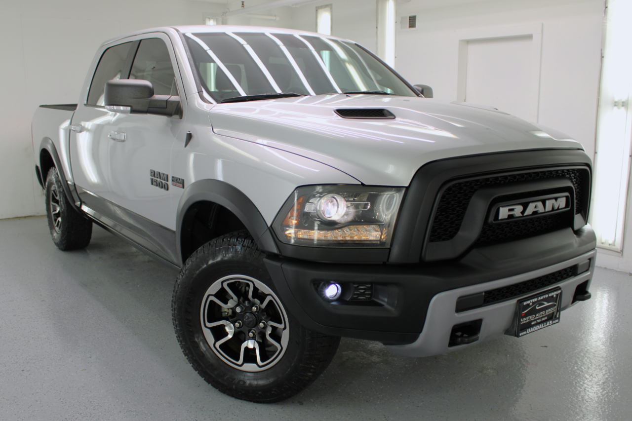 RAM 1500 Rebel 4x4 Crew Cab 5'7" Box 2017