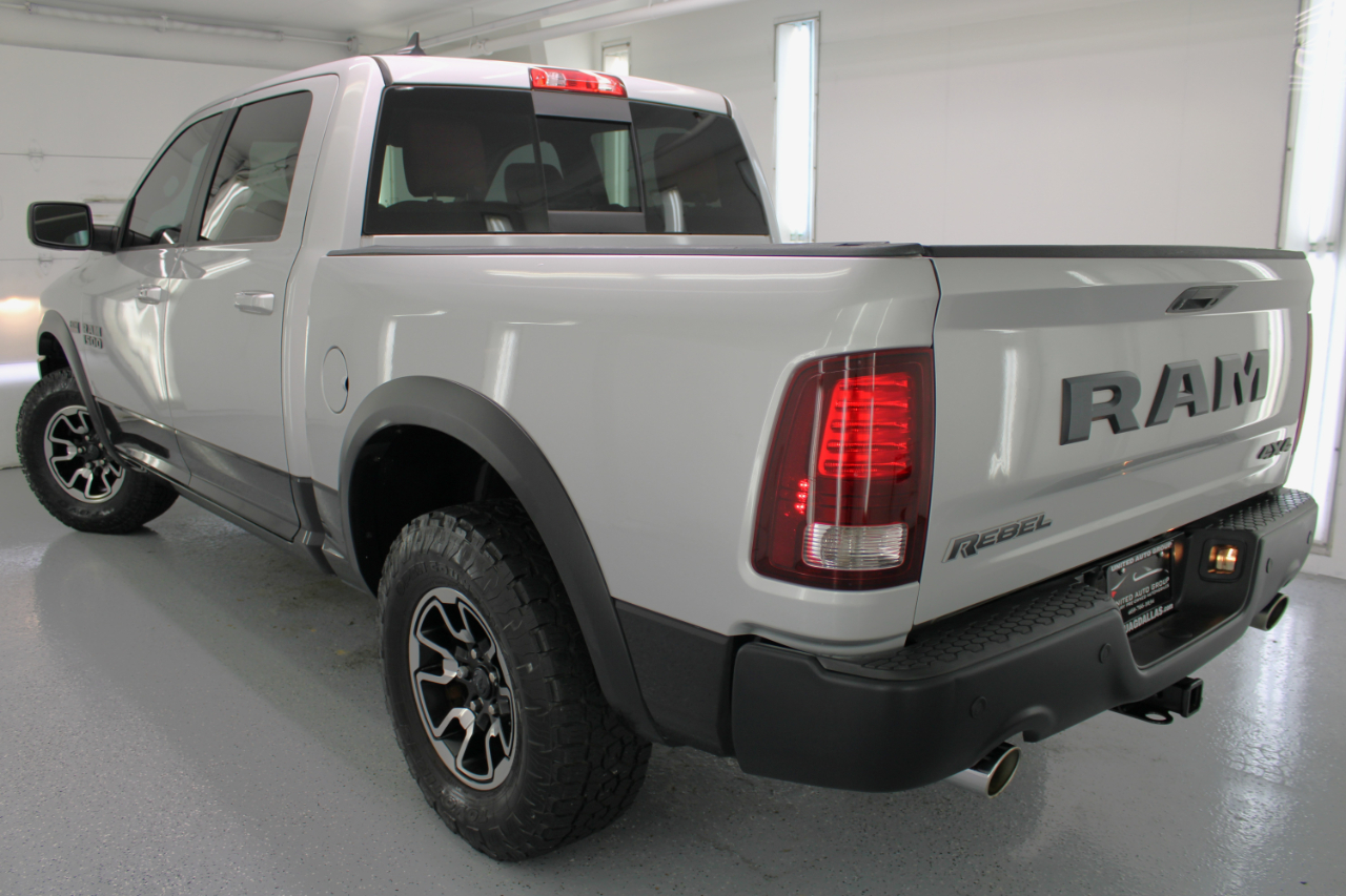 RAM 1500 Rebel 4x4 Crew Cab 5'7" Box 2017