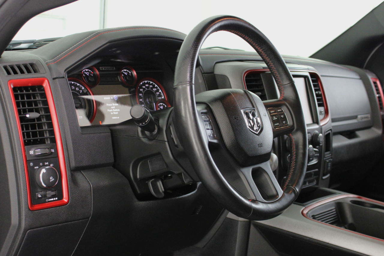 RAM 1500 Rebel 4x4 Crew Cab 5'7" Box 2017