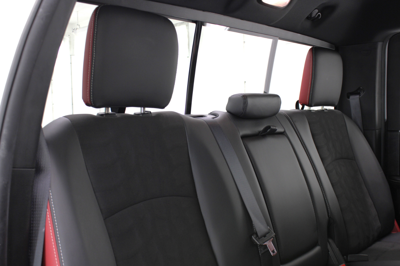 RAM 1500 Rebel 4x4 Crew Cab 5'7" Box 2017