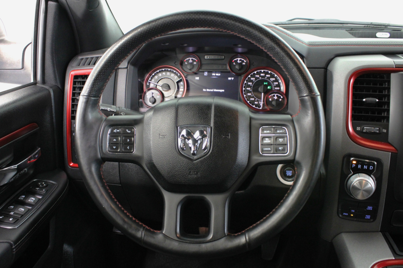 RAM 1500 Rebel 4x4 Crew Cab 5'7" Box 2017