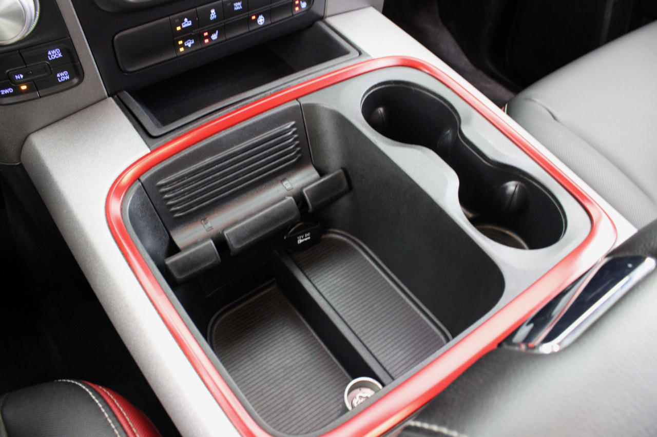 RAM 1500 Rebel 4x4 Crew Cab 5'7" Box 2017