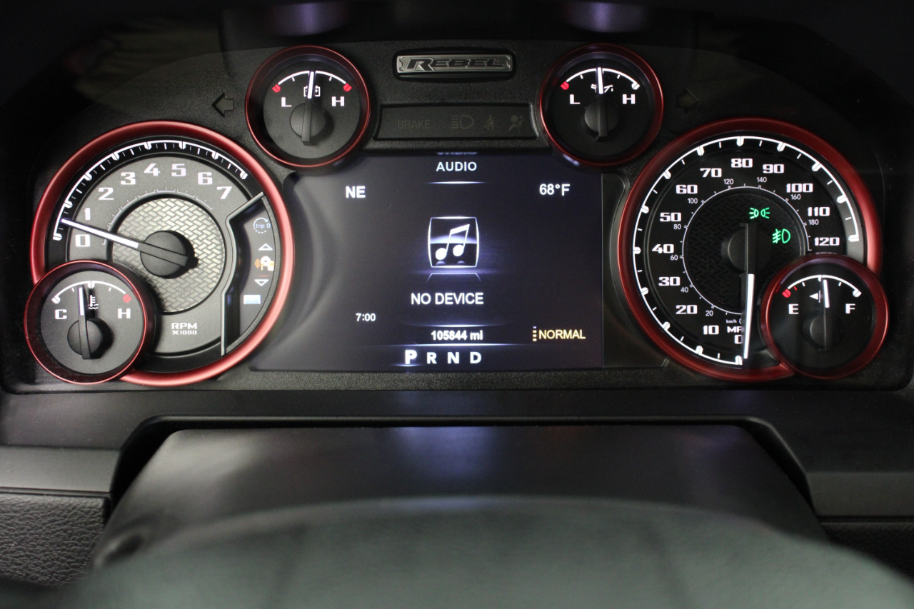 RAM 1500 Rebel 4x4 Crew Cab 5'7" Box 2017