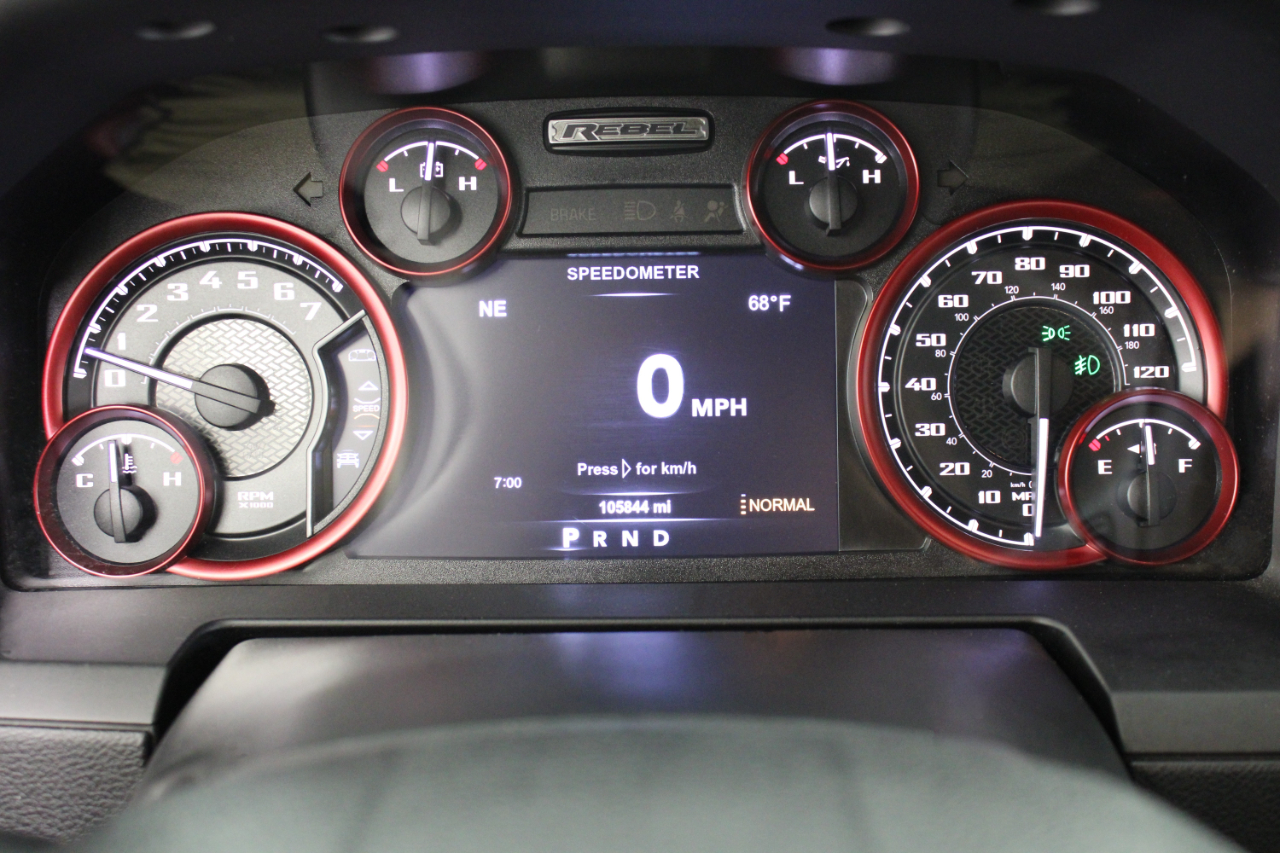 RAM 1500 Rebel 4x4 Crew Cab 5'7" Box 2017