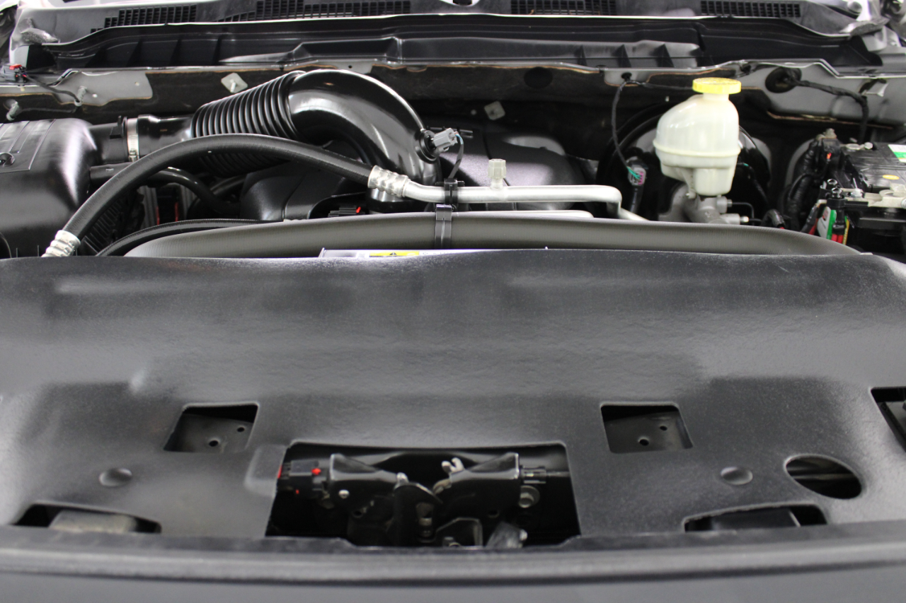 RAM 1500 Rebel 4x4 Crew Cab 5'7" Box 2017