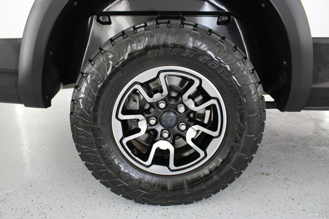 RAM 1500 Rebel 4x4 Crew Cab 5'7" Box 2017