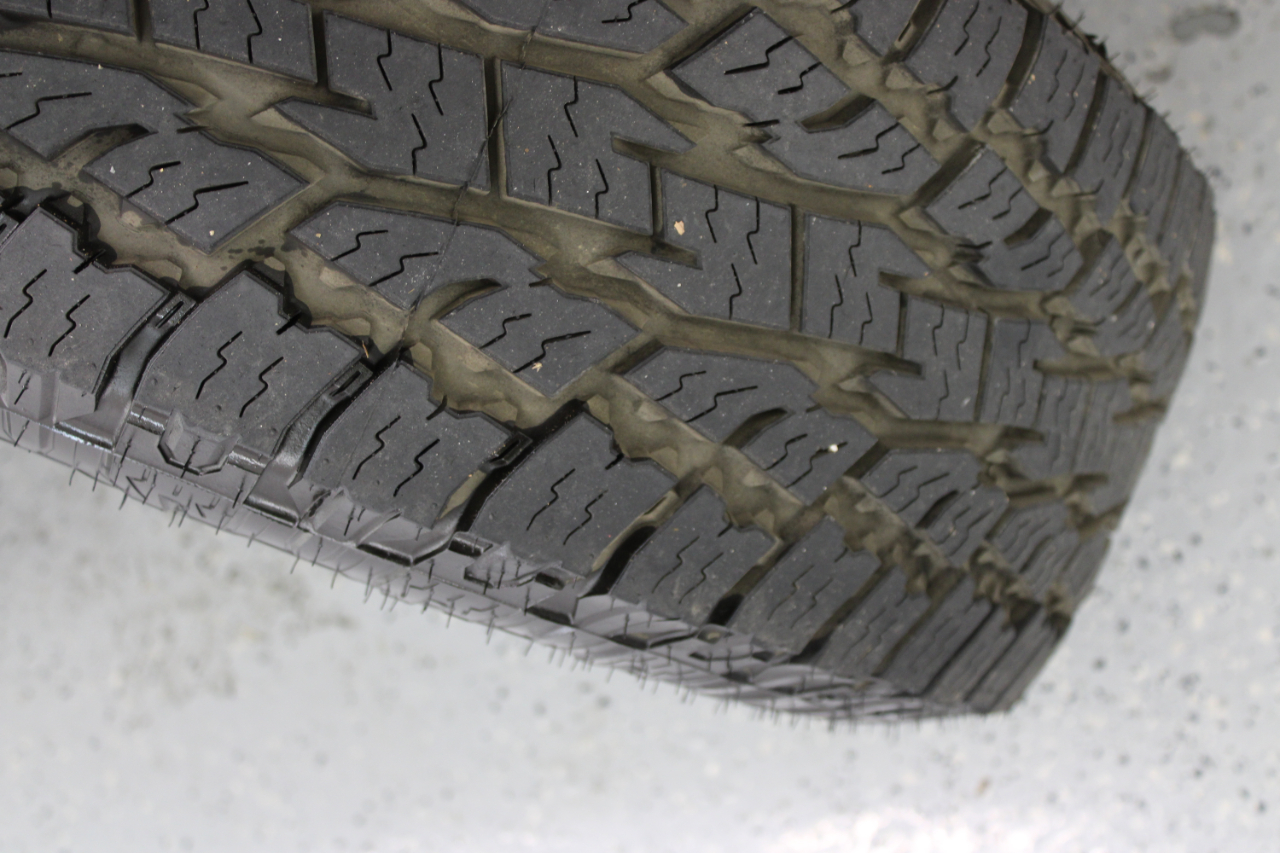 RAM 1500 Rebel 4x4 Crew Cab 5'7" Box 2017