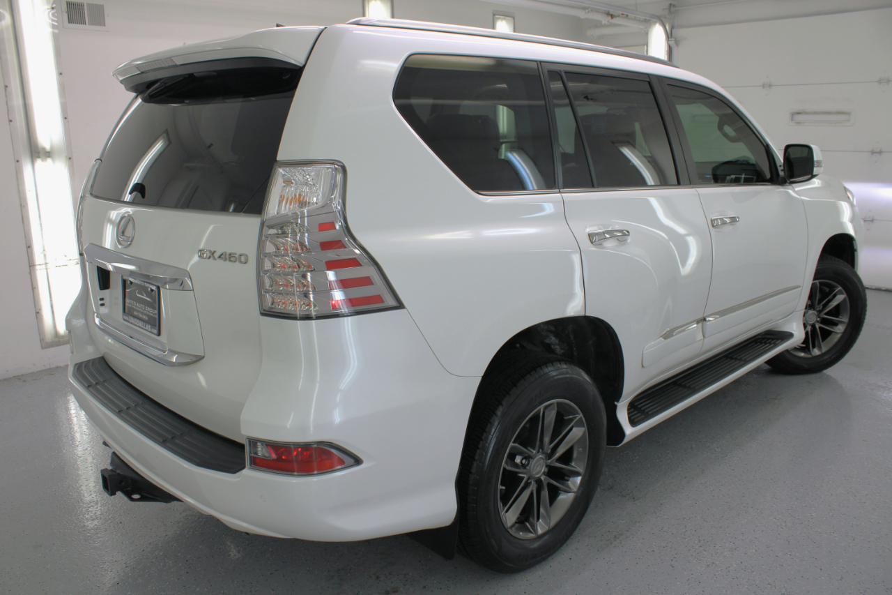 Lexus GX 460 Premium 4D SUV 4WD 2017