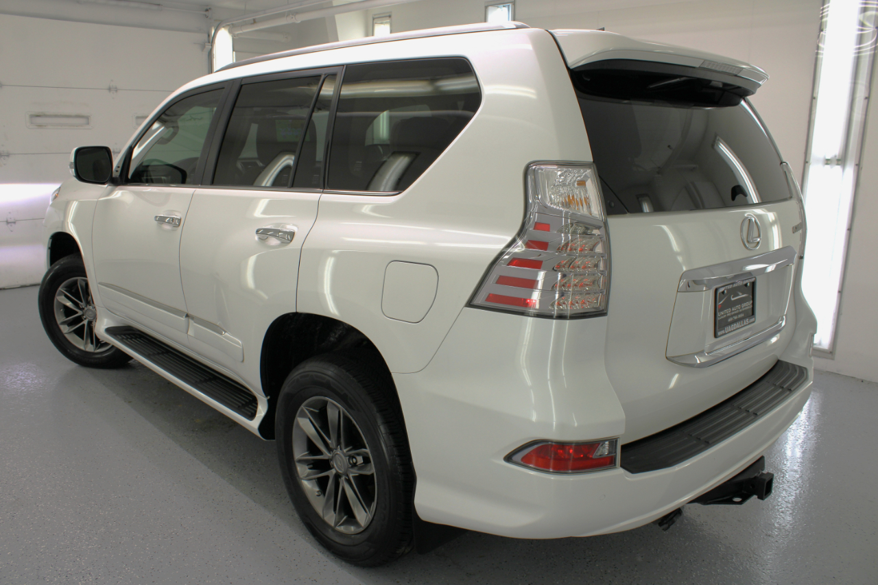 Lexus GX 460 Premium 4D SUV 4WD 2017