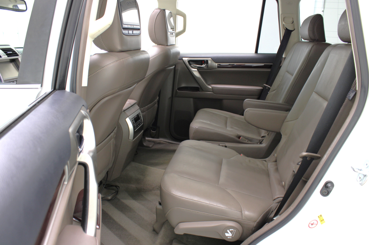 Lexus GX 460 Premium 4D SUV 4WD 2017