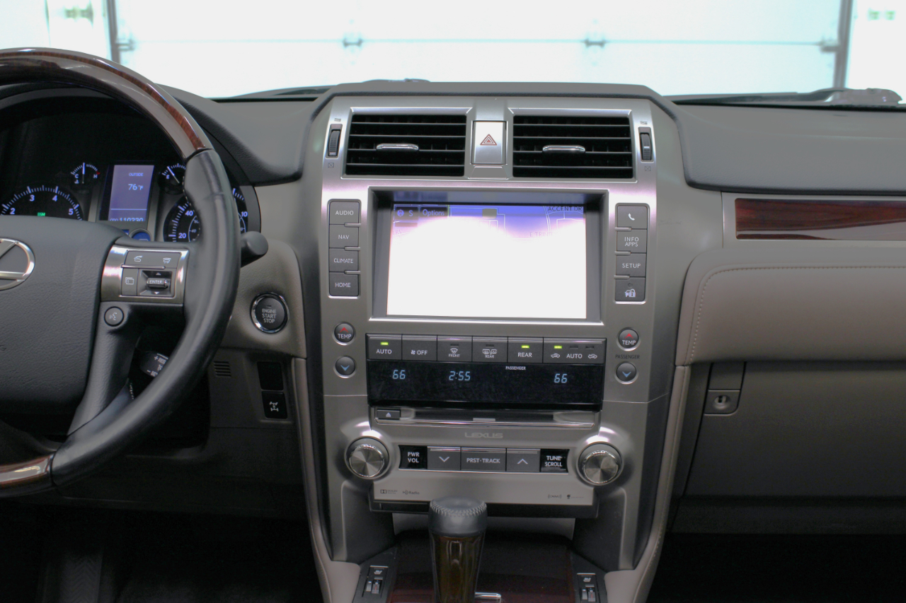 Lexus GX 460 Premium 4D SUV 4WD 2017