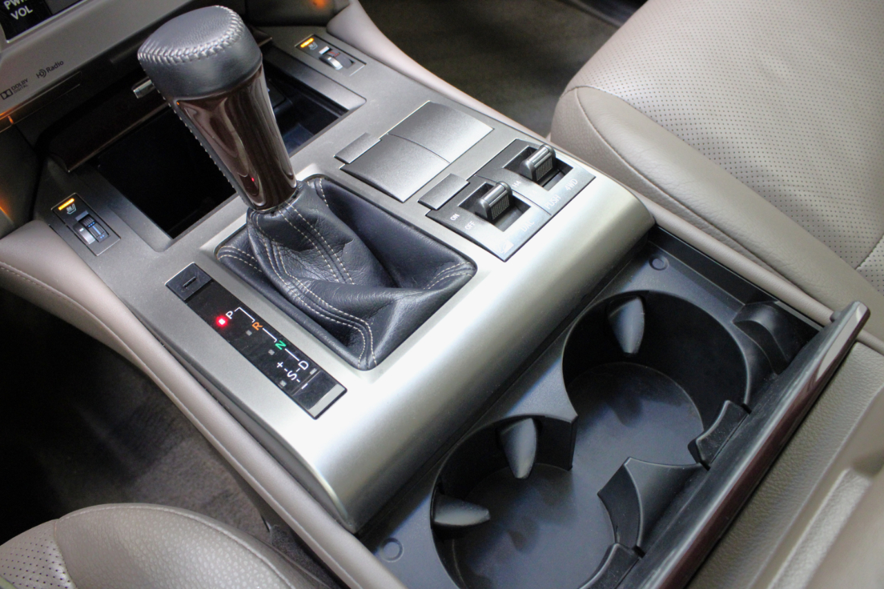 Lexus GX 460 Premium 4D SUV 4WD 2017