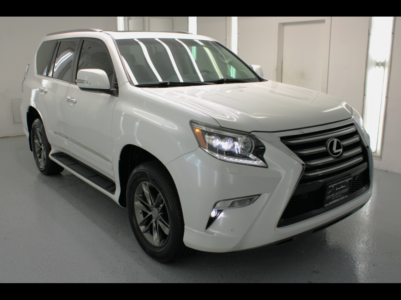 Lexus GX 460 Premium 4D SUV 4WD 2017