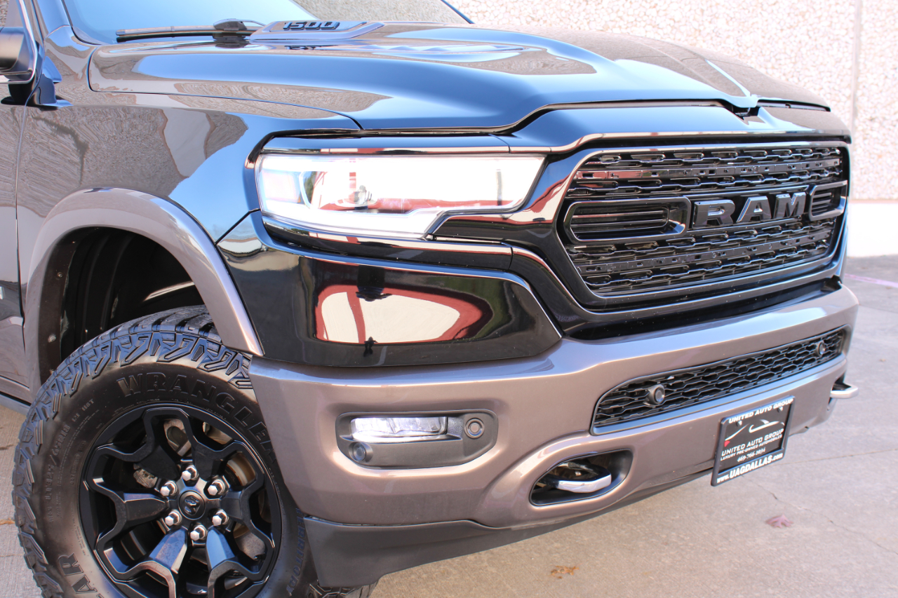 RAM 1500 Longhorn 4x4 Crew Cab 5'7" Box *Ltd Avail* 2021