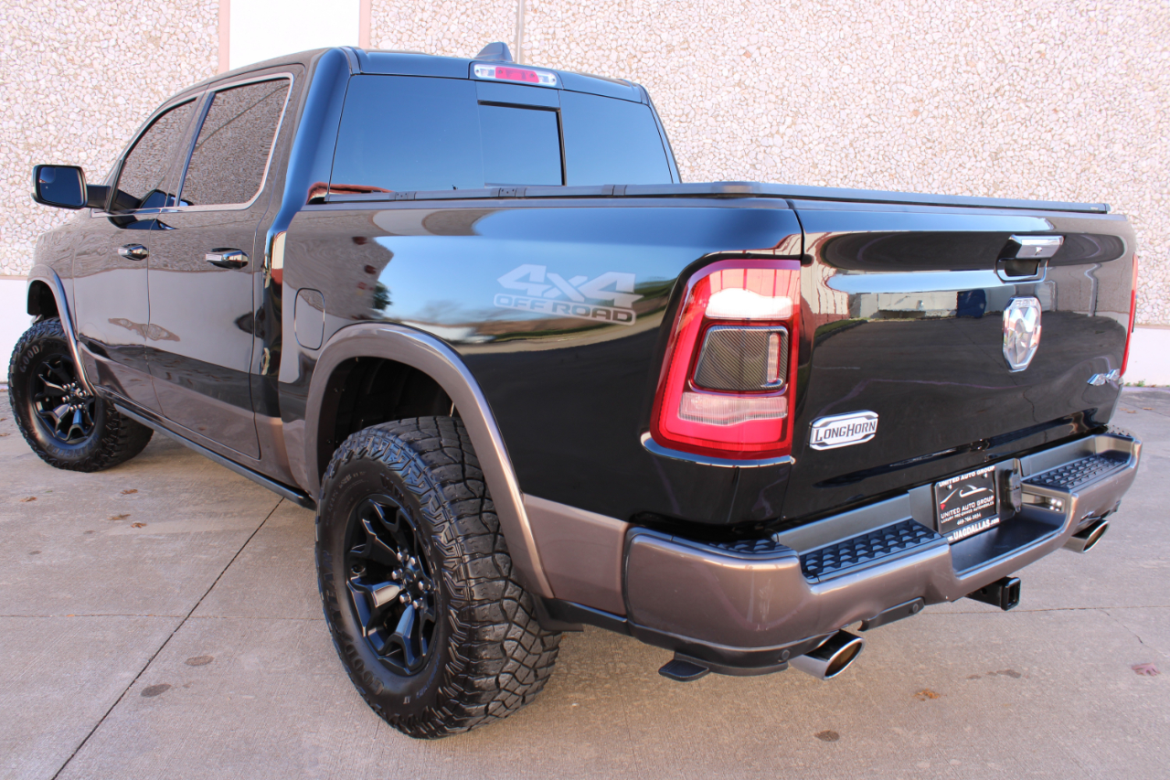 RAM 1500 Longhorn 4x4 Crew Cab 5'7" Box *Ltd Avail* 2021