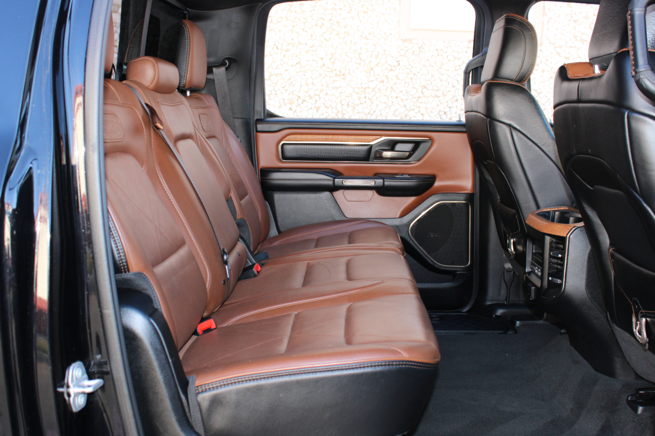 RAM 1500 Longhorn 4x4 Crew Cab 5'7" Box *Ltd Avail* 2021