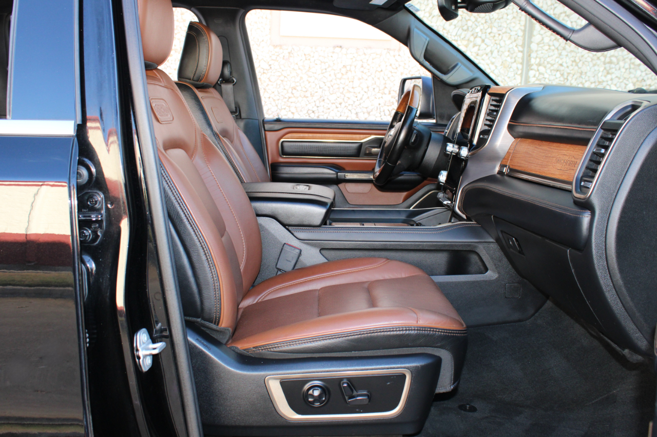 RAM 1500 Longhorn 4x4 Crew Cab 5'7" Box *Ltd Avail* 2021