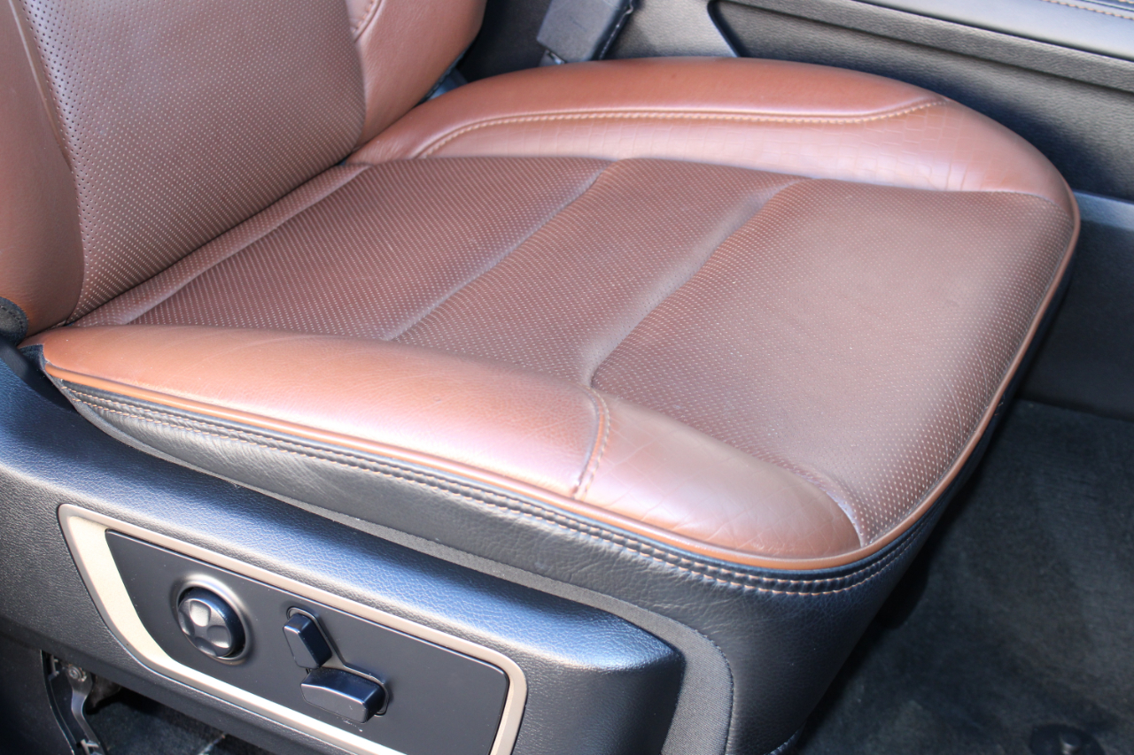 RAM 1500 Longhorn 4x4 Crew Cab 5'7" Box *Ltd Avail* 2021