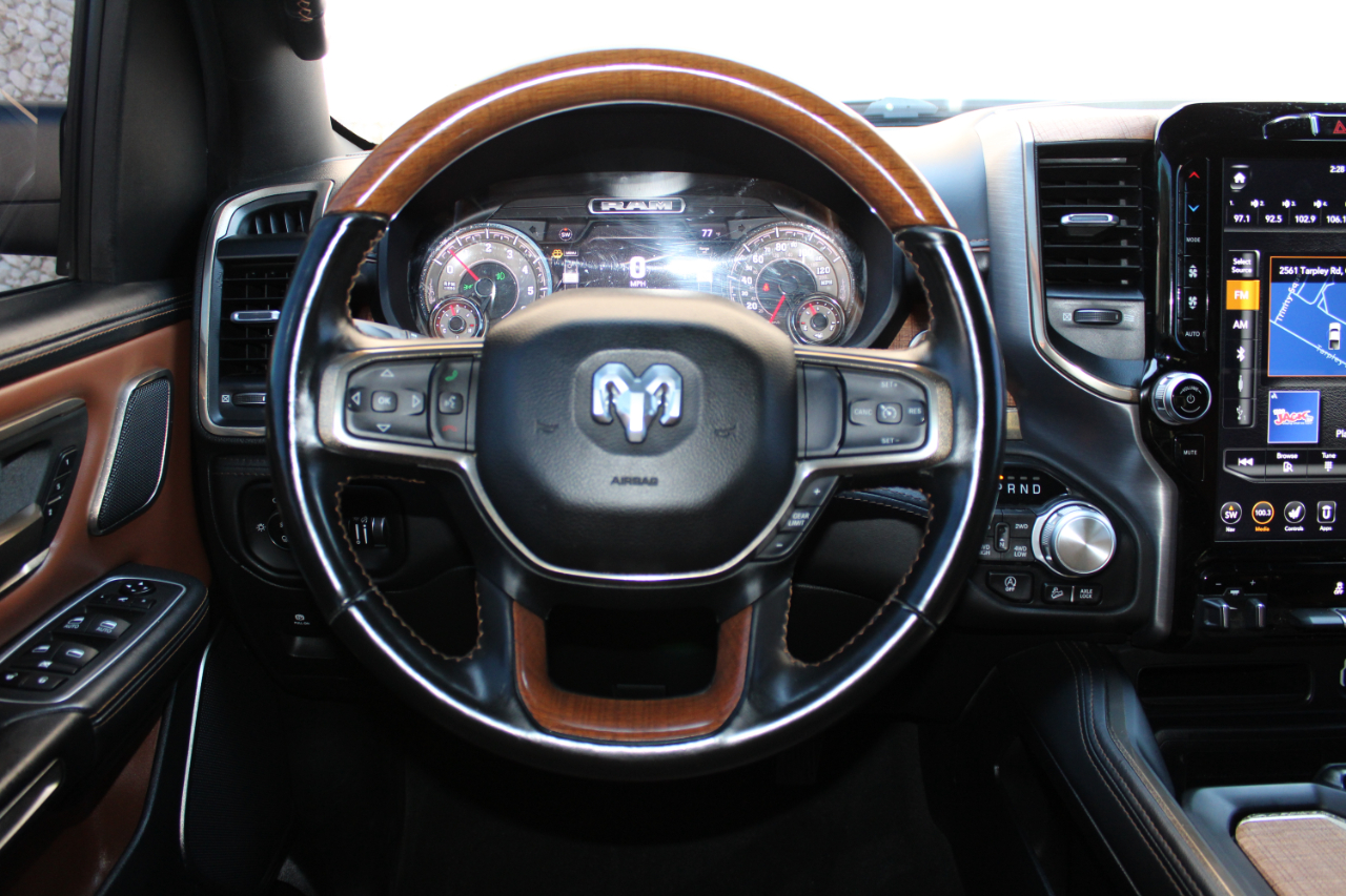 RAM 1500 Longhorn 4x4 Crew Cab 5'7" Box *Ltd Avail* 2021