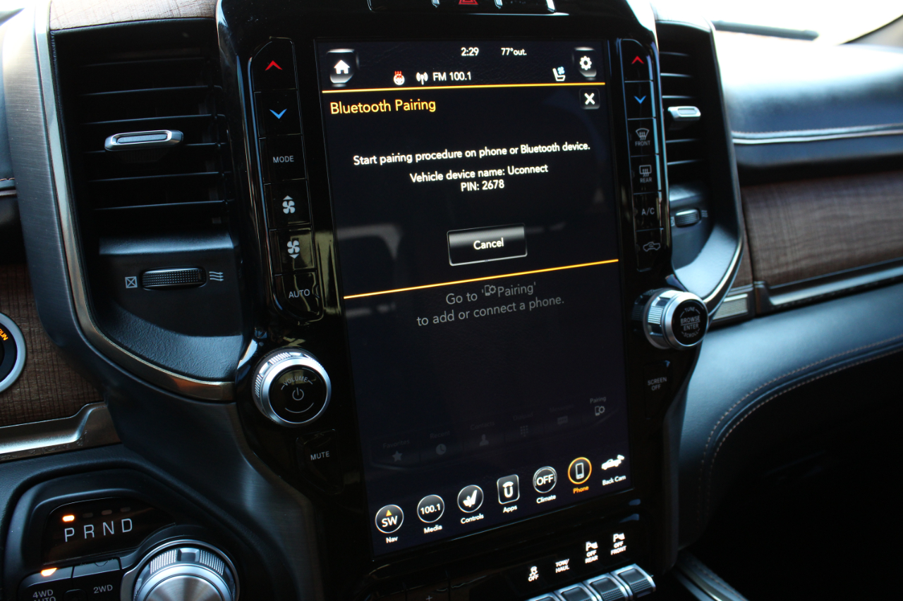 RAM 1500 Longhorn 4x4 Crew Cab 5'7" Box *Ltd Avail* 2021