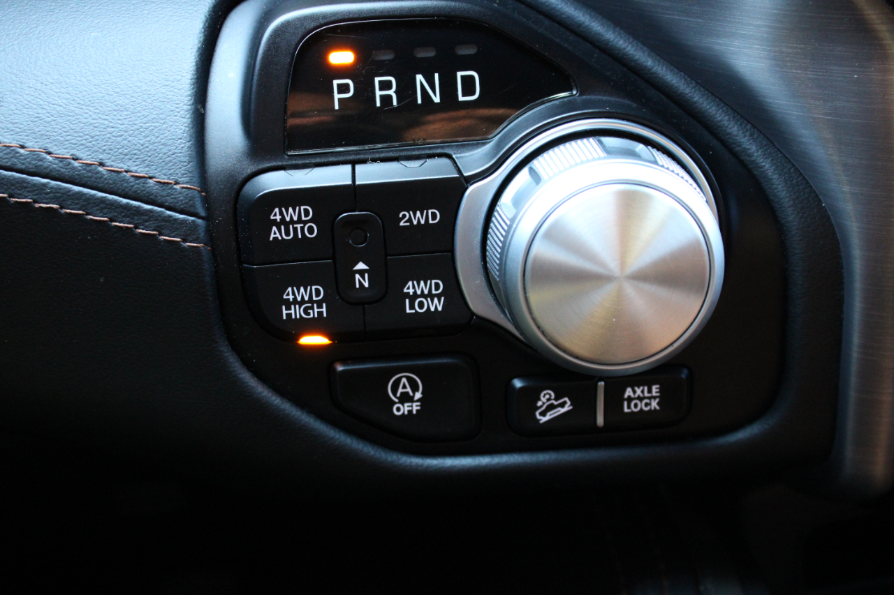 RAM 1500 Longhorn 4x4 Crew Cab 5'7" Box *Ltd Avail* 2021