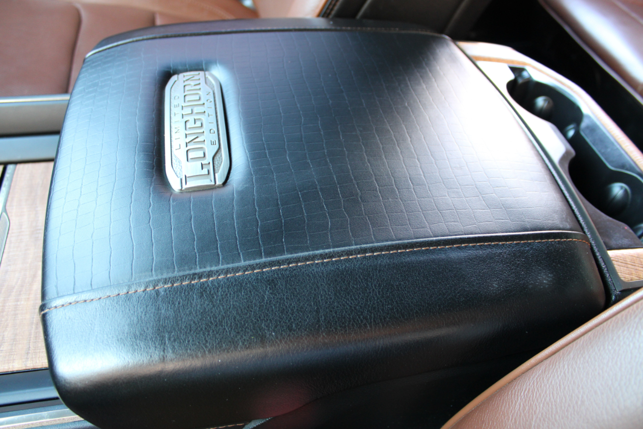 RAM 1500 Longhorn 4x4 Crew Cab 5'7" Box *Ltd Avail* 2021