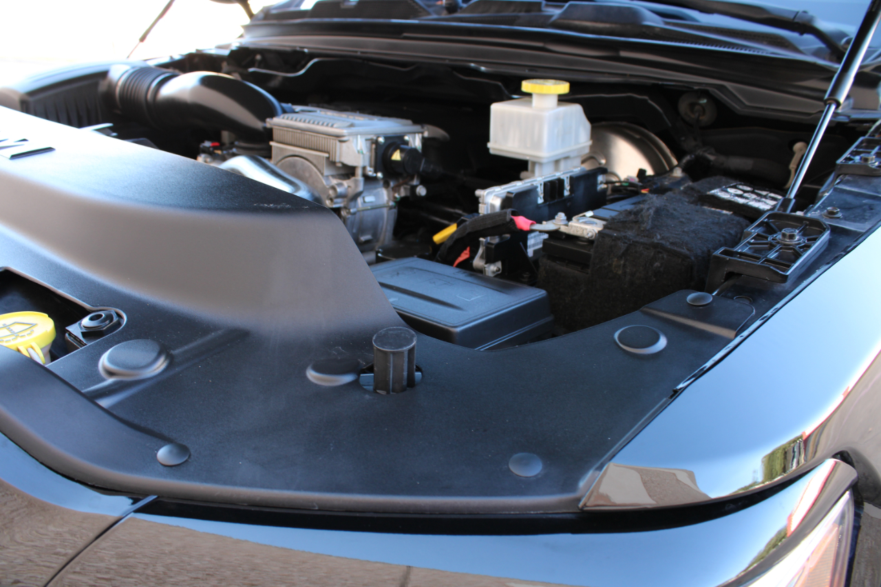 RAM 1500 Longhorn 4x4 Crew Cab 5'7" Box *Ltd Avail* 2021