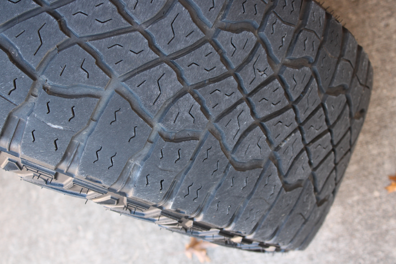 RAM 1500 Longhorn 4x4 Crew Cab 5'7" Box *Ltd Avail* 2021