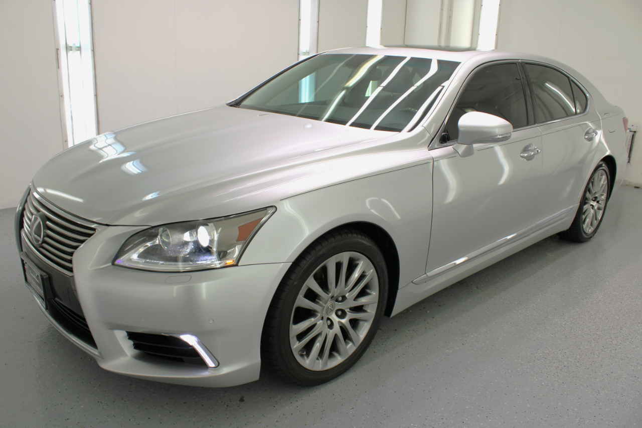 Lexus LS 460 4dr Sdn RWD 2016