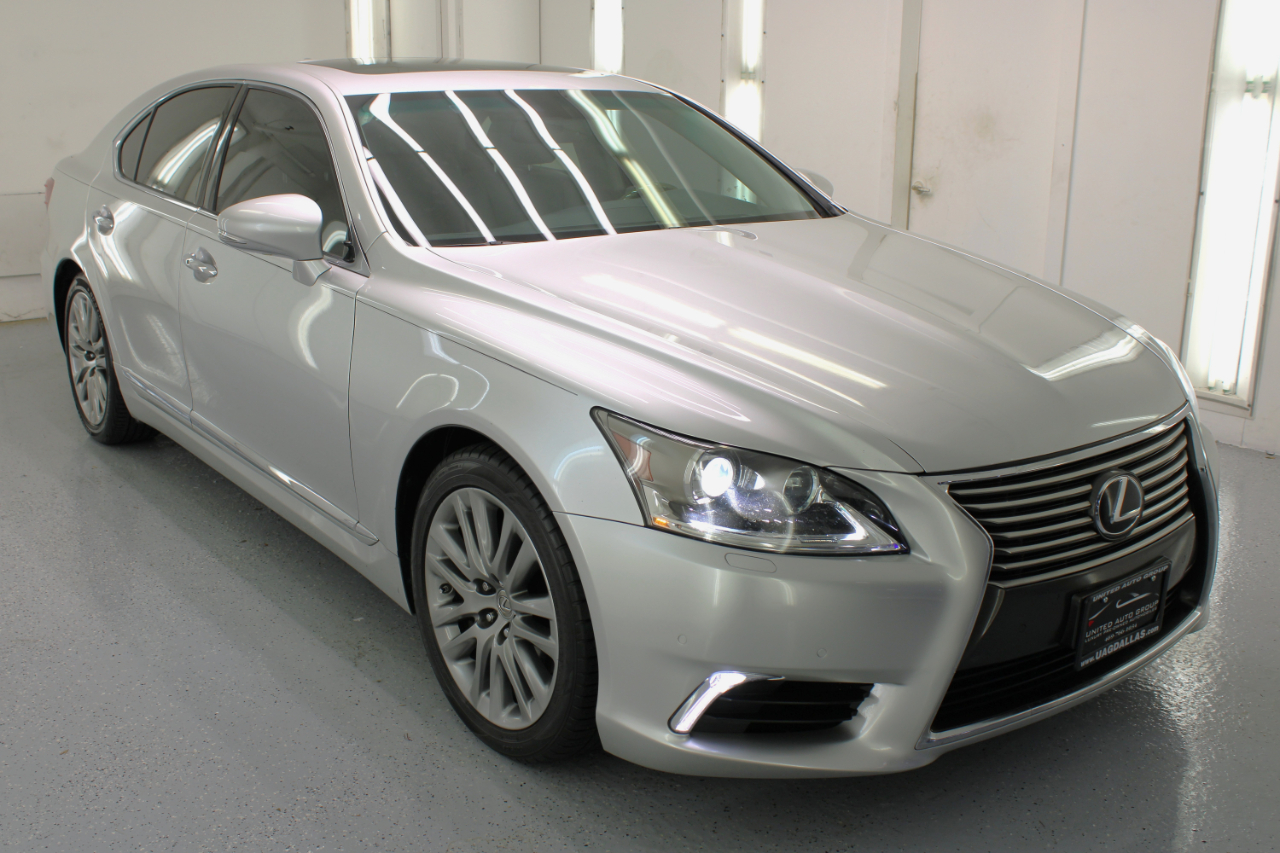 Lexus LS 460 4dr Sdn RWD 2016